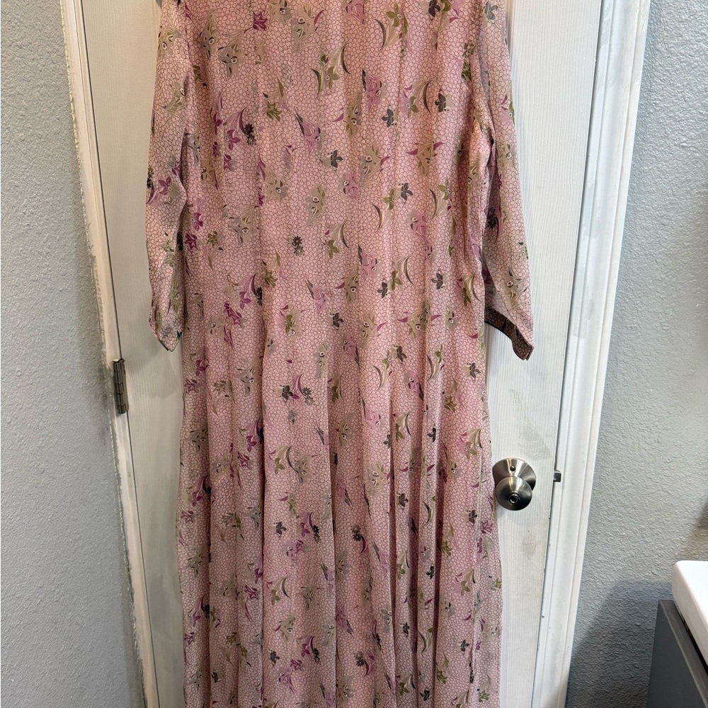 Indian/Punjabi/PakistaniPink Floral Button-Front long Dress with wide leg plazzo - Picture 4 of 9